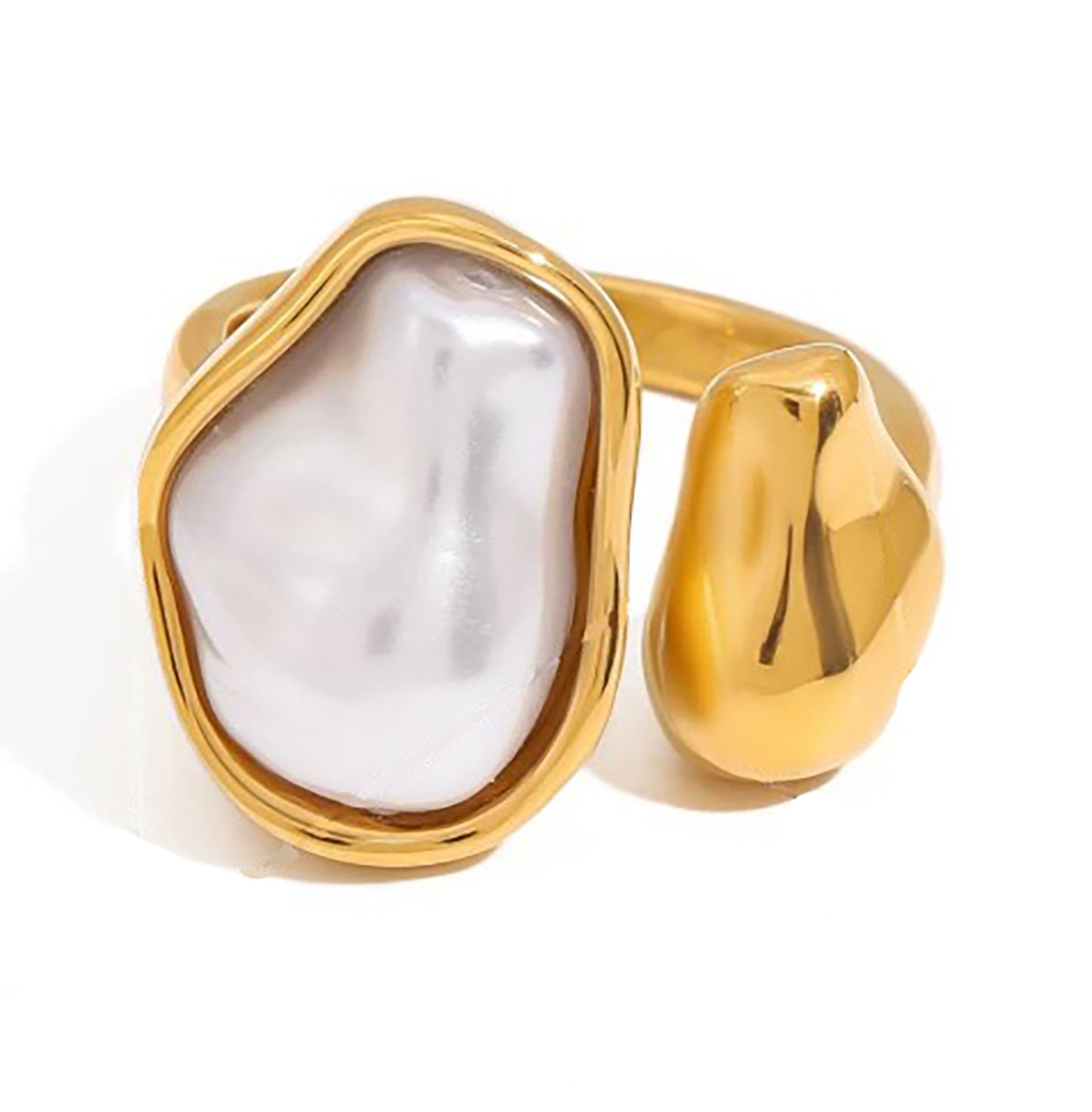 Pearl cabochon ring