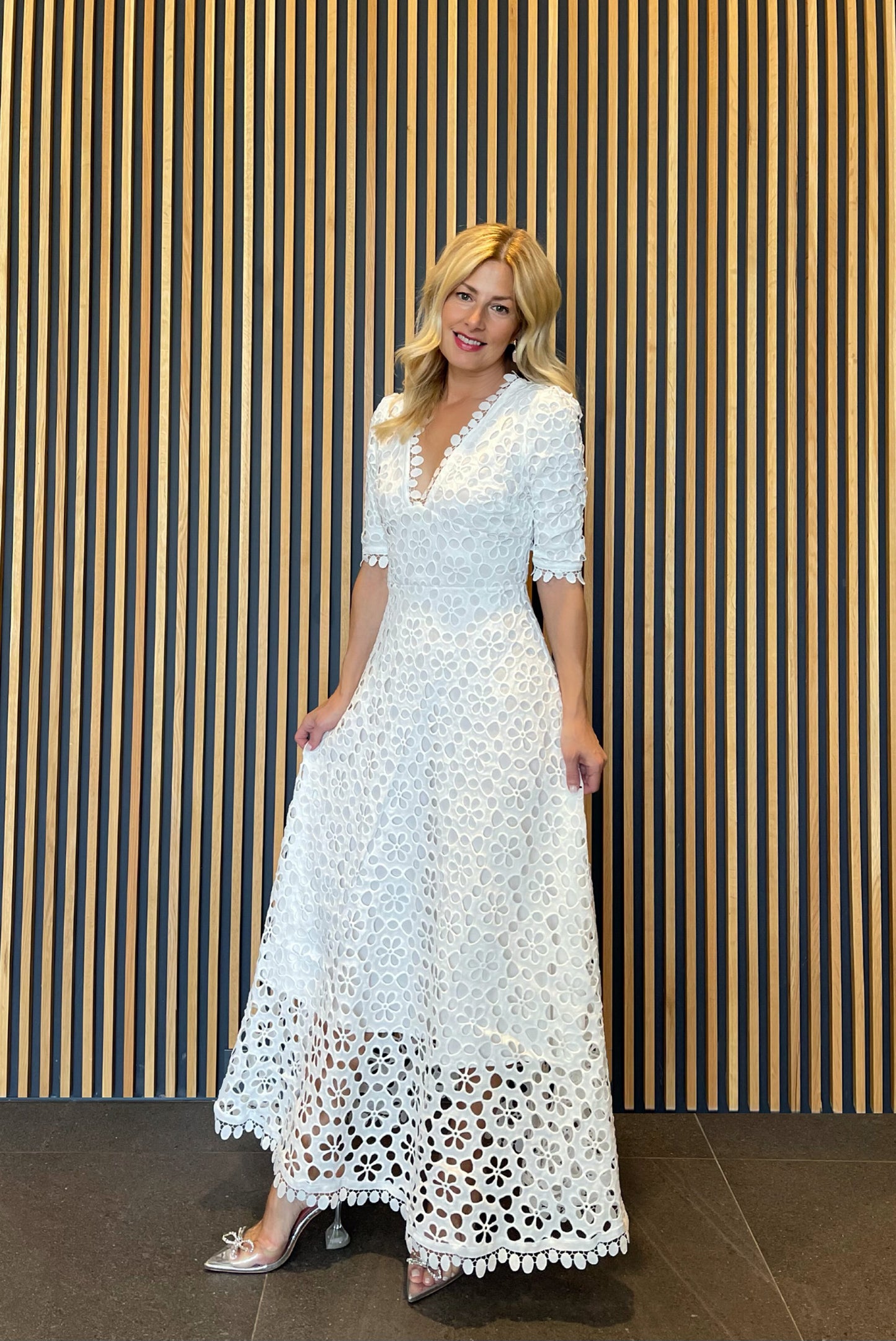 Theodora lace dress