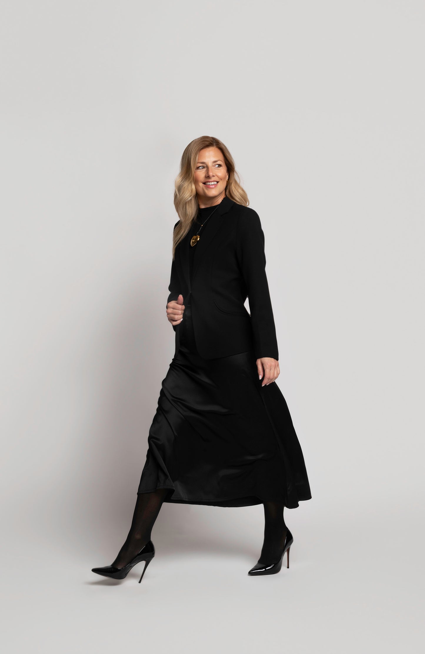 Evelyn satin midi skirt