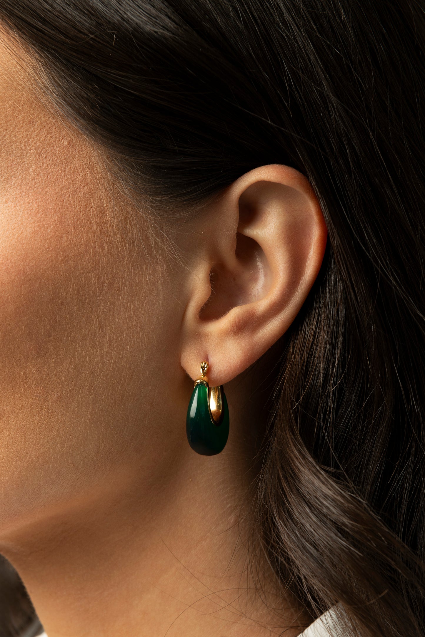 Emerald resin hoop earrings