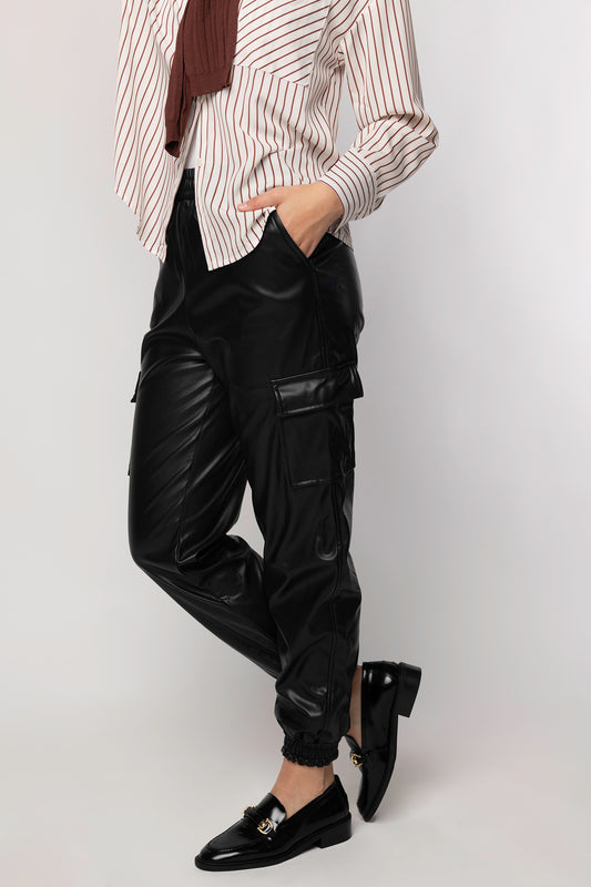 Jansen faux leather cargo pants