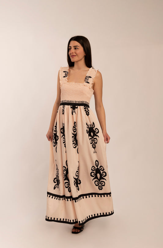 Nikia maxi dress