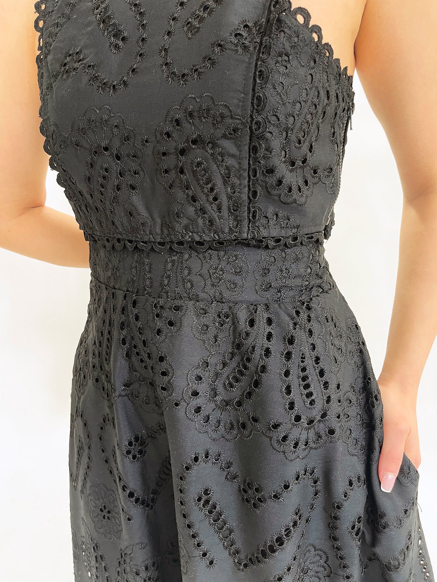 Neilos eyelet set