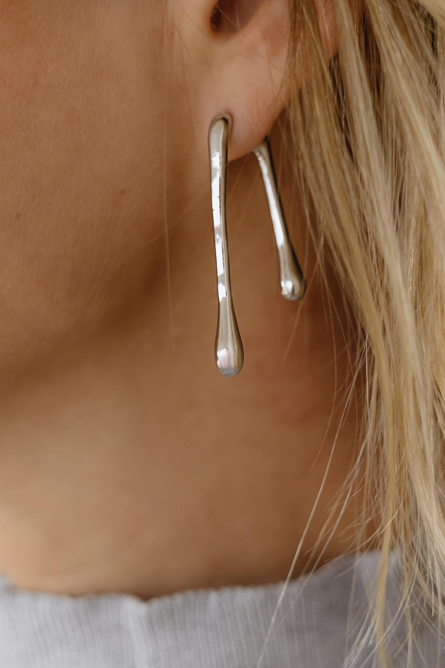 Ebony asymmetrical earrings
